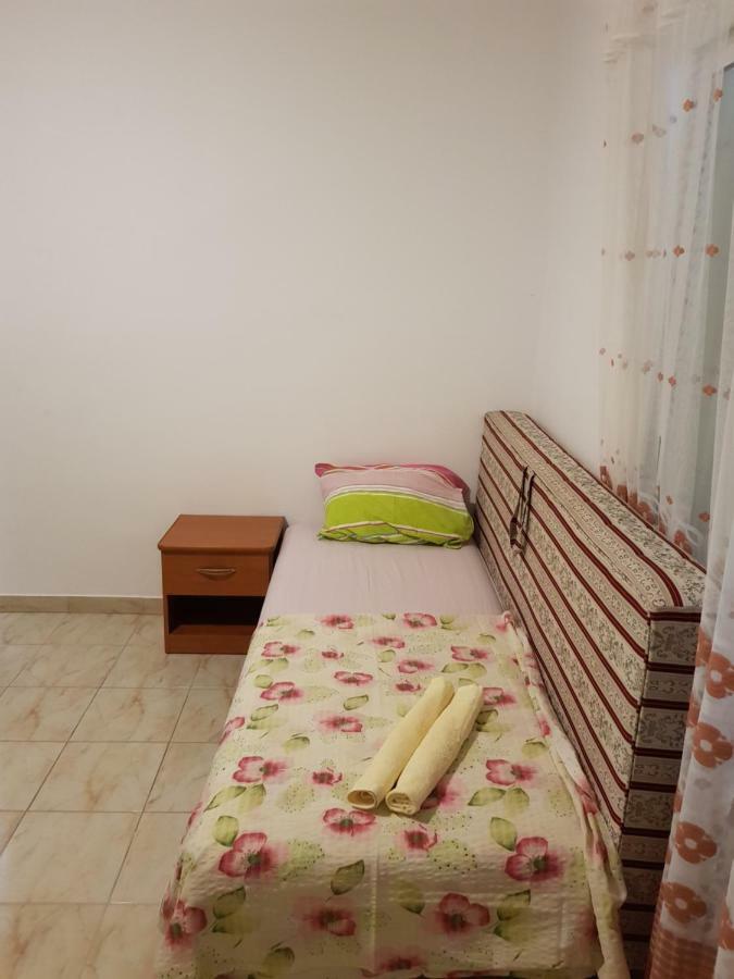 Apartmani Rosa Zubovici Luaran gambar